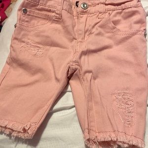 Star Ride light pink shorts